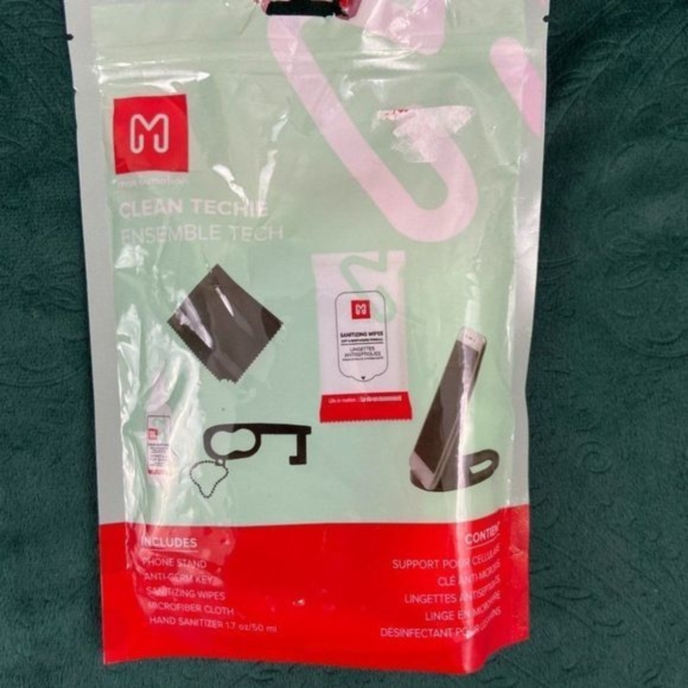 NWT‎ MAX & MOTION Clean Techie